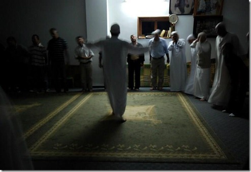 התמונה מדף הפייסבוק של שרה סבירי